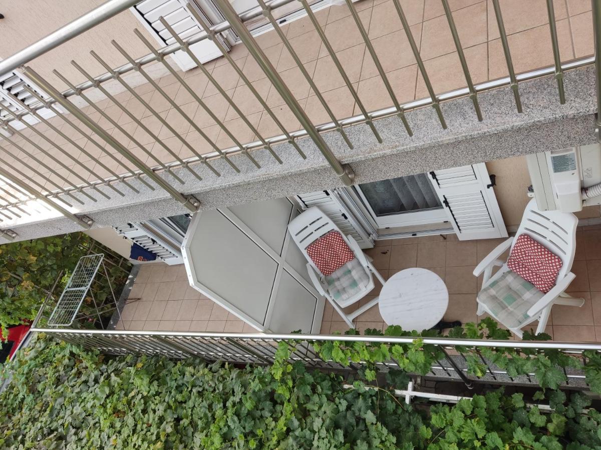 Apartments Samec 이졸라 외부 사진