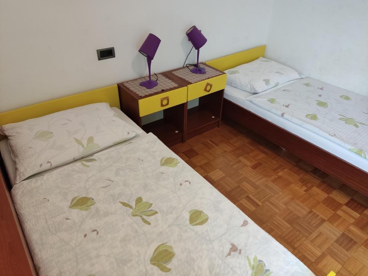 Apartments Samec 이졸라 외부 사진