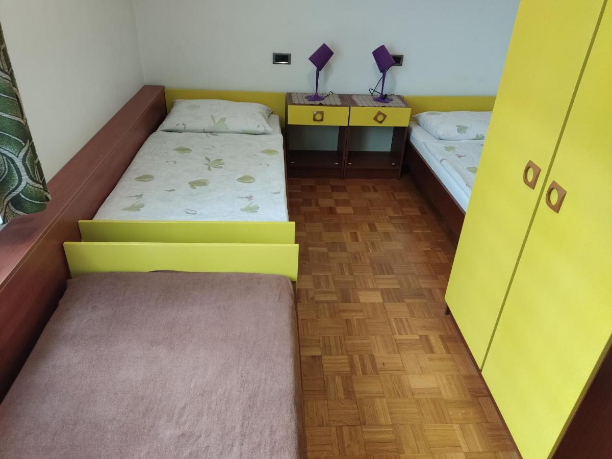 Apartments Samec 이졸라 외부 사진